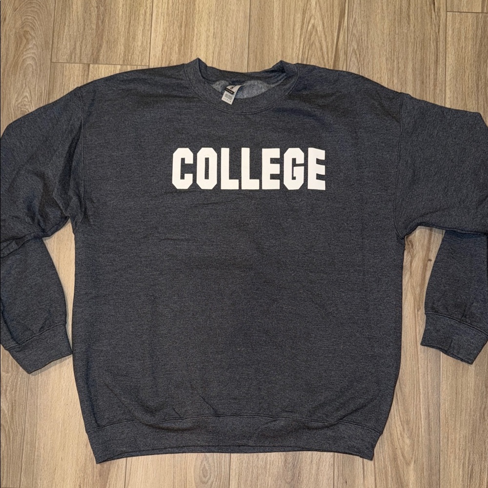 College Graphic Men's Sweater - Dark Gray